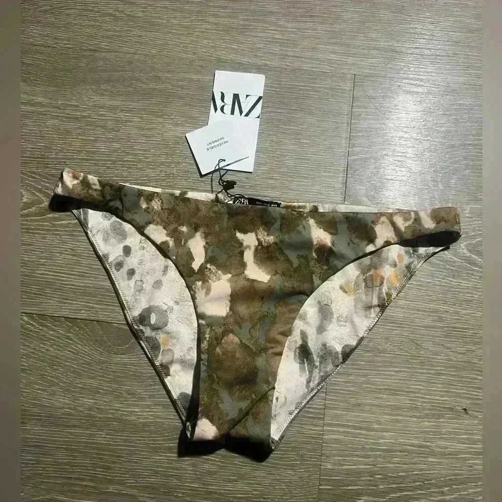 🔥🔥Zara Reversible bikini - Picture 3 of 8